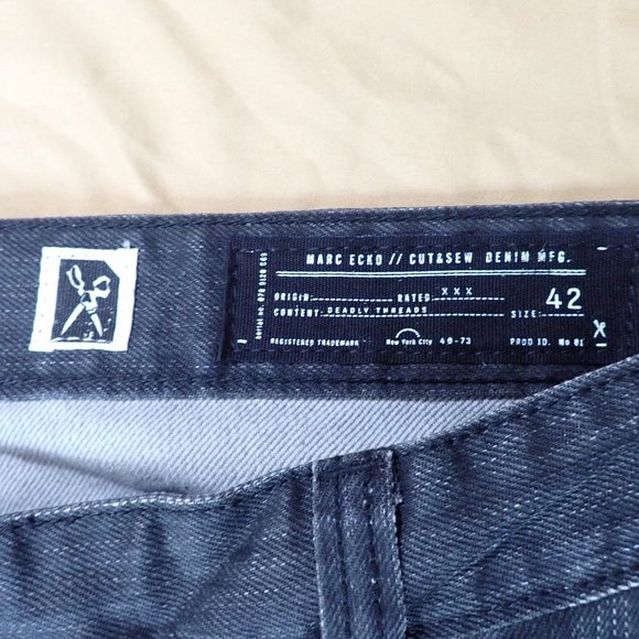 MARC ECKO Men's 42W/31L Jeans/Zippers around/NY/Black washed denim - Picture 7 of 8